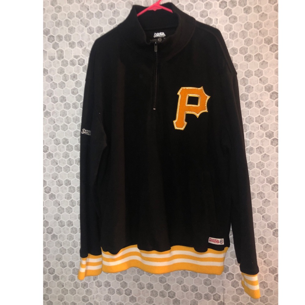 Pirates Baseball quarter zip fleece BNWOT